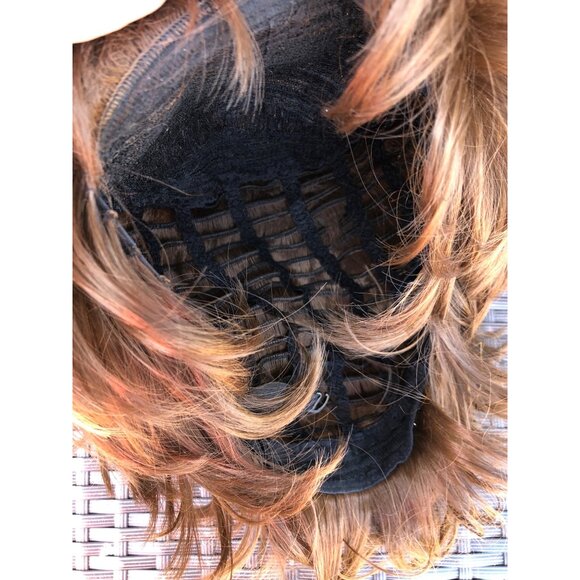 Wig Brown Carmel Blonde Highlights Layered Short Synthetic Wig For Women - Picture 13 of 13